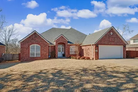 2959 N Dorchester Dr, Fayetteville, AR 72703
