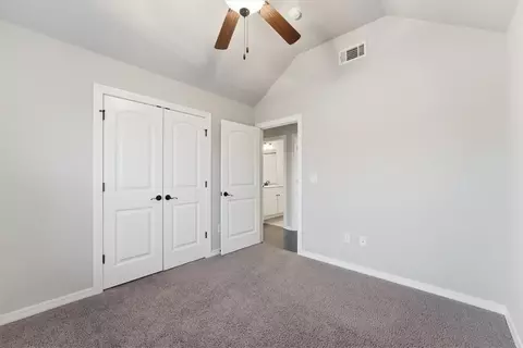 Bedroom - 300 Genoa Way, Centerton, AR 72719 photo 4 of 6