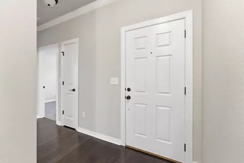 Entry Way - 300 Genoa Way, Centerton, AR 72719 photo 3 of 4