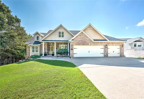 12 Oniell Dr, Bella Vista, AR 72715