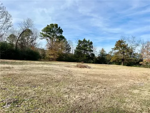 0 W 12th St, Russellville, AR 72801