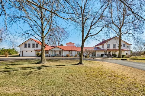 15040 Airport Rd, Siloam Springs, AR 72761