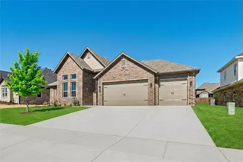 Exterior - 1341 Greyback Ln, Centerton, AR 72719 photo 4 of 7