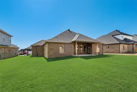 Exterior - 1341 Greyback Ln, Centerton, AR 72719 photo 7 of 7