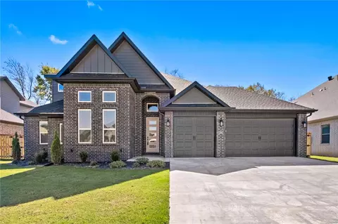 Exterior - 1341 Greyback Ln, Centerton, AR 72719 photo 3 of 8