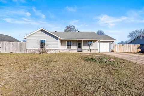 105 S Brandon St, Lowell, AR 72745