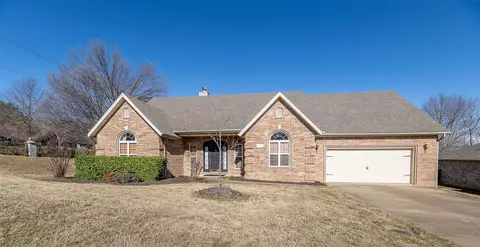 3420 E Madison Ave, Fayetteville, AR 72701