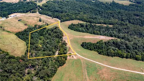 neon sky drive LOT 4, Pineville, MO 64856