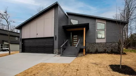 4 Romine Pl, Bella Vista, AR 72715