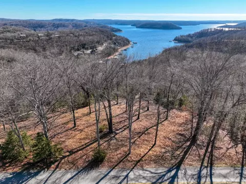 Mundell Road, Eureka Springs, AR 72631