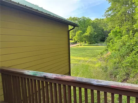 Exterior - 5682 Wade Rd, Harrison, AR 72601 photo 4 of 16
