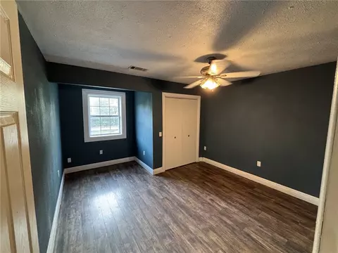 Bedroom - 5682 Wade Rd, Harrison, AR 72601 photo 5 of 7