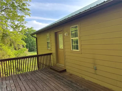 Exterior - 5682 Wade Rd, Harrison, AR 72601 photo 3 of 16