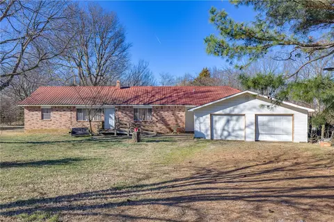 20335 Chicken Dr, Decatur, AR 72722