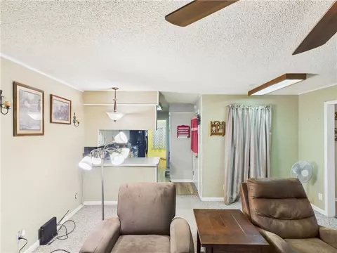 Living - 308 3rd St, Harrison, AR 72601 photo 3 of 3