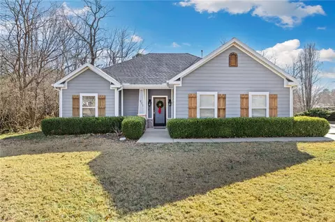 911 E Township St, Fayetteville, AR 72703