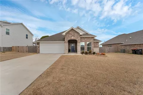 5498 Little Field Ave, Springdale, AR 72762