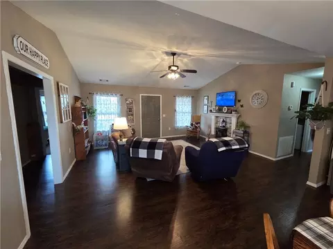 Living - 1061 Hurley Rd, Dover, AR 72837 photo 1 of 4