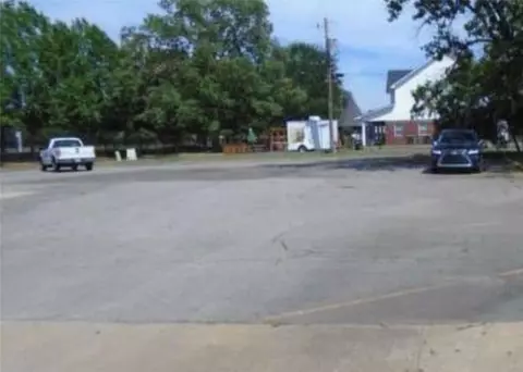 1122 N El Paso Ave, Russellville, AR 72801