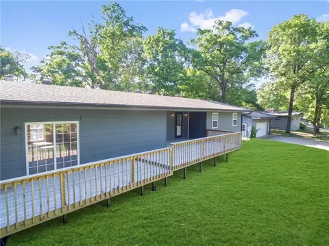 27 Worcester, Bella Vista, AR 72714