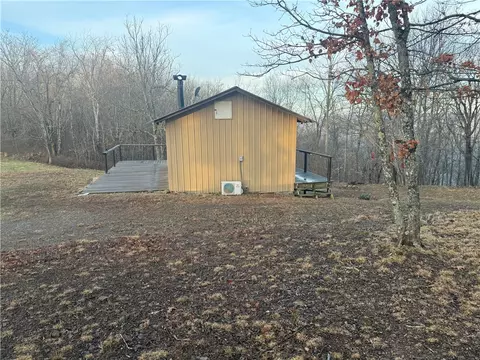 Exterior - 1613 Moonhull Rd, Oark, AR 72852 photo 3 of 14