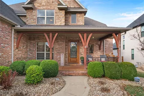 Exterior - 5610 Brighton Rd, Rogers, AR 72758 photo 2 of 6