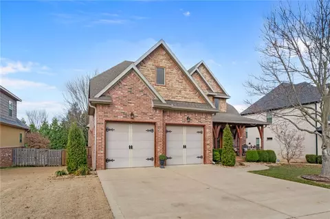 Exterior - 5610 Brighton Rd, Rogers, AR 72758 photo 6 of 6