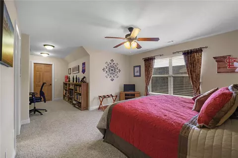Bedroom - 5610 Brighton Rd, Rogers, AR 72758 photo 3 of 6