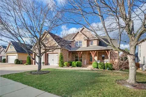 5610 Brighton Rd, Rogers, AR 72758