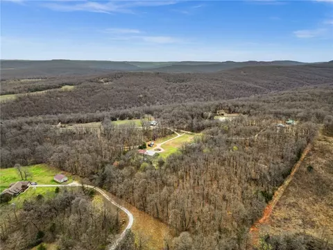 12107 Volcano Rd, West Fork, AR 72774 photo 4