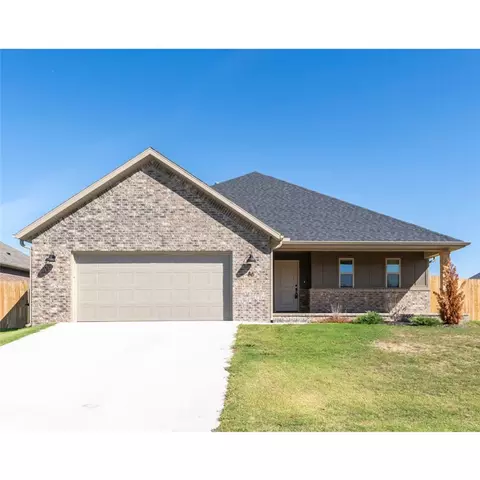 86 W Watson Ln, Farmington, AR 72730