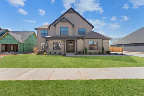 831 Greenhorn St, Bentonville, AR 72712