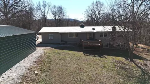 1961 Bailey Ln, Alpena, AR 72611