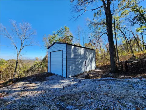 6945 Hillside Ln, Harrison, AR 72601 photo 12