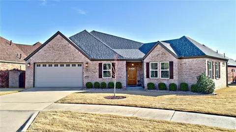 Exterior - 5753 Staro Ln, Springdale, AR 72762 photo 3 of 5