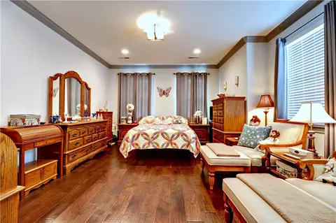 Bedroom - 5753 Staro Ln, Springdale, AR 72762 photo 2 of 4