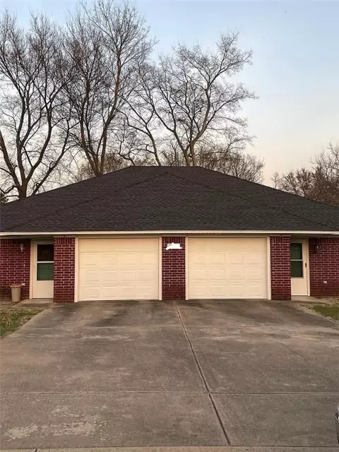 1008 Jackson Ct, Russellville, AR 72801