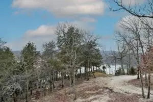 View/Area - 29931 State Hwy 86 Hwy, Eagle Rock, MO 65641 photo 3 of 6