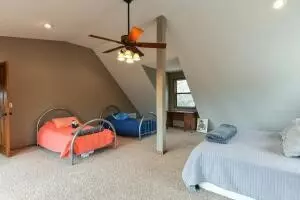 Bedroom - 29931 State Hwy 86 Hwy, Eagle Rock, MO 65641 photo 6 of 12