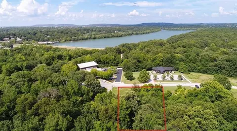 Waterside Court, Fayetteville, AR 72703
