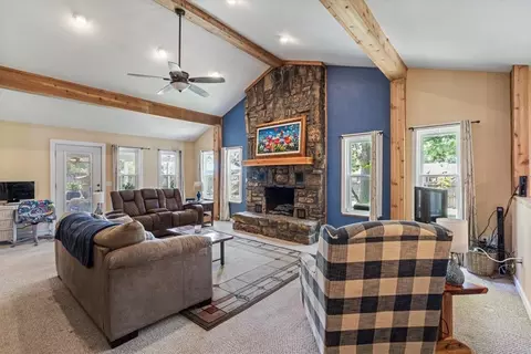404 Henryetta, Springdale, AR 72762