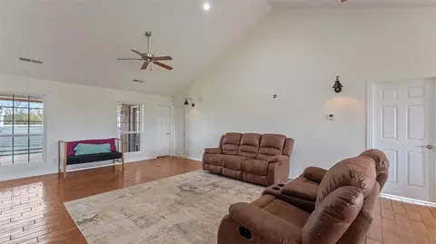 Living - 12145 Flowers Rd, West Fork, AR 72774 photo 2 of 2