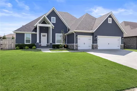 773 Via Firenze Ave, Springdale, AR 72762