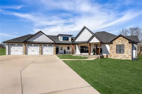 11191 Pickett Ridge Rd, Prairie Grove, AR 72753