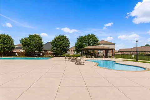 4323 Cornwall St, Springdale, AR 72762