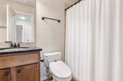 Bath - 4323 Cornwall St, Springdale, AR 72762 photo 2 of 2