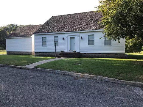 21746 Troon Ln, Siloam Springs, AR 72761