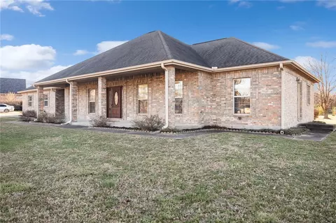 17875 Fisher Ford Rd, Siloam Springs, AR 72761