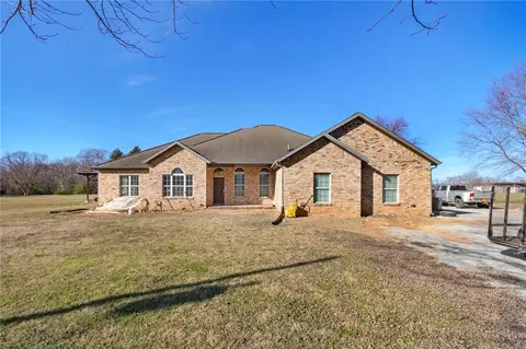 13539 Taylor Orchard Rd, Gentry, AR 72734