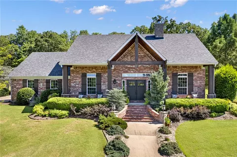 11609 Mountain Spring Dr, Fayetteville, AR 72701